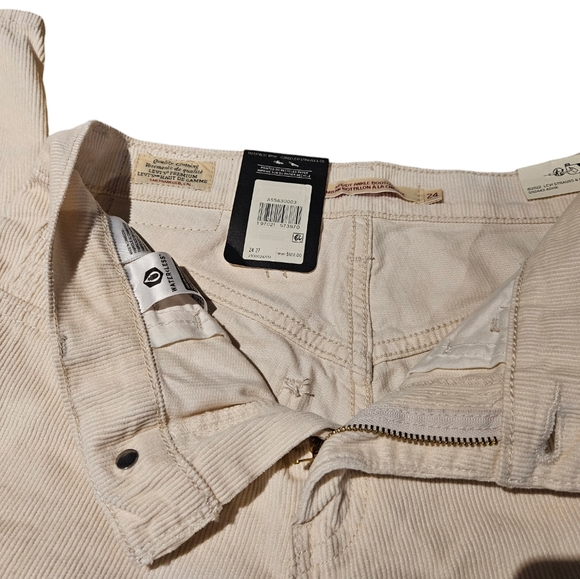 Ladies Levi's mid Rise corduroy - Picture 3 of 11